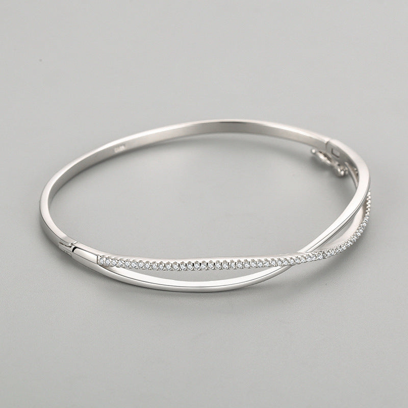 Armband i Äkta Silver – Modern Charm